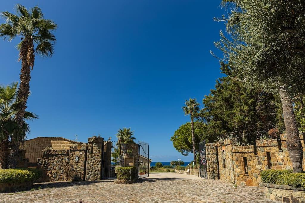 הוילה צ'פאלו Casa Al Mare Dei 7 Emiri מראה חיצוני תמונה