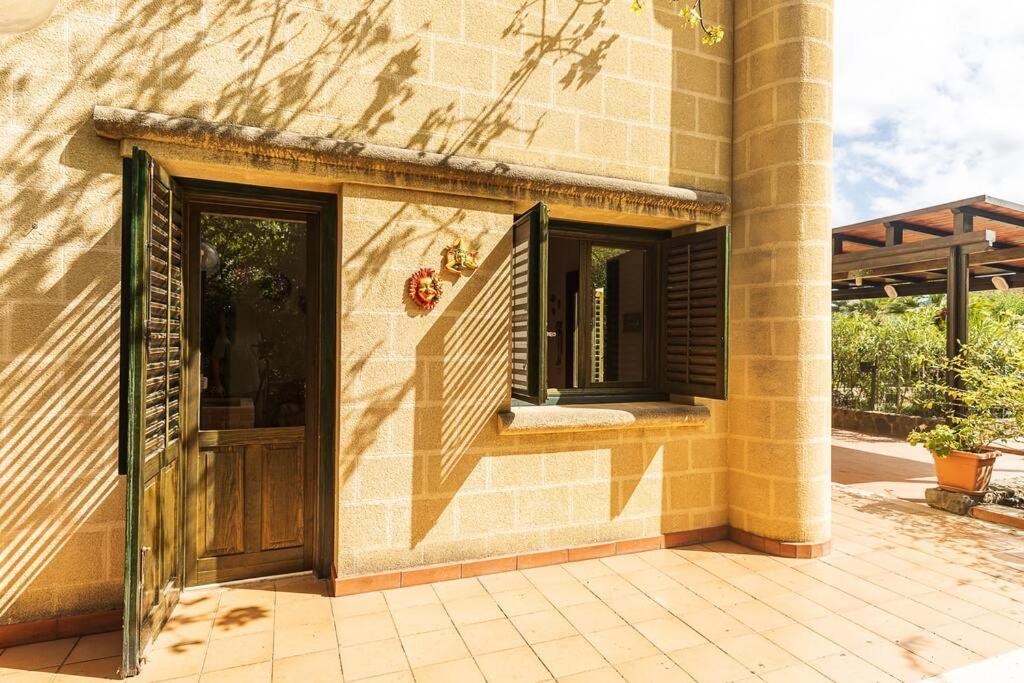 הוילה צ'פאלו Casa Al Mare Dei 7 Emiri מראה חיצוני תמונה