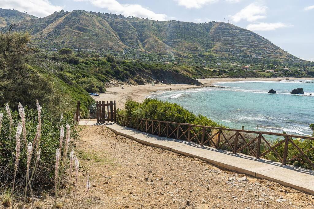 הוילה צ'פאלו Casa Al Mare Dei 7 Emiri מראה חיצוני תמונה